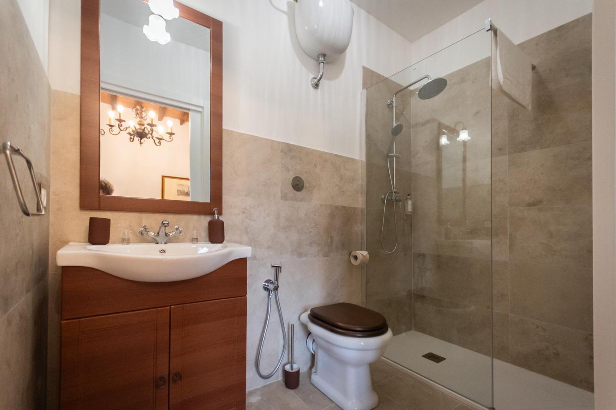 Regina Rooms Pisa Eksteriør billede